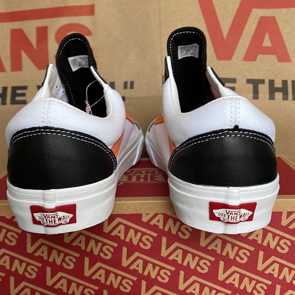 Vans Men’s Old Skool Classic Sport Black/True White Sneakers - Picture 14 of 16